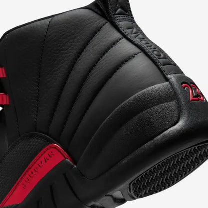 Air Jordan 12 « Bloodline »