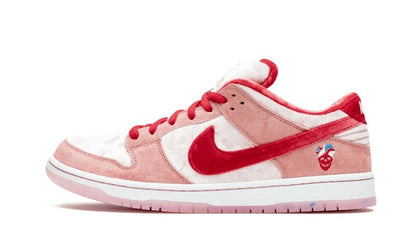 SB Dunk Low StrangeLove Skateboards
