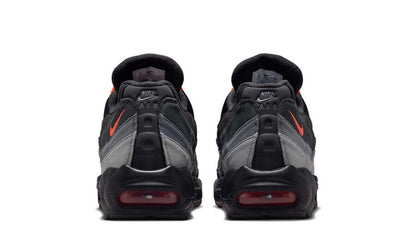 Air Max 95 Black Hyper Crimson